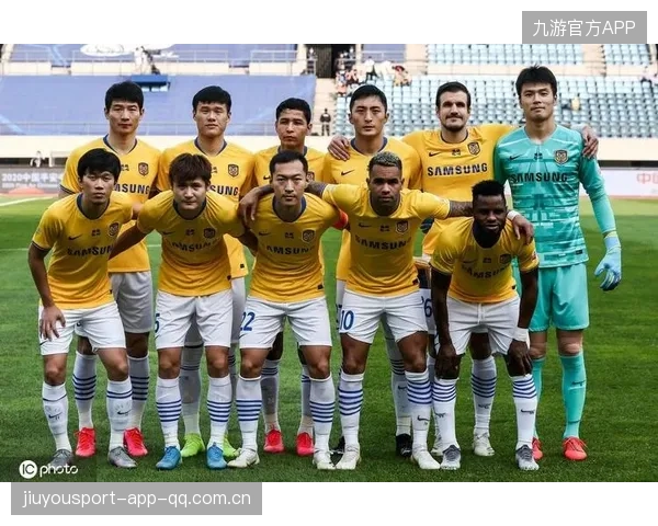 深圳青年人“十人八轮不败”背后的坚韧与创新